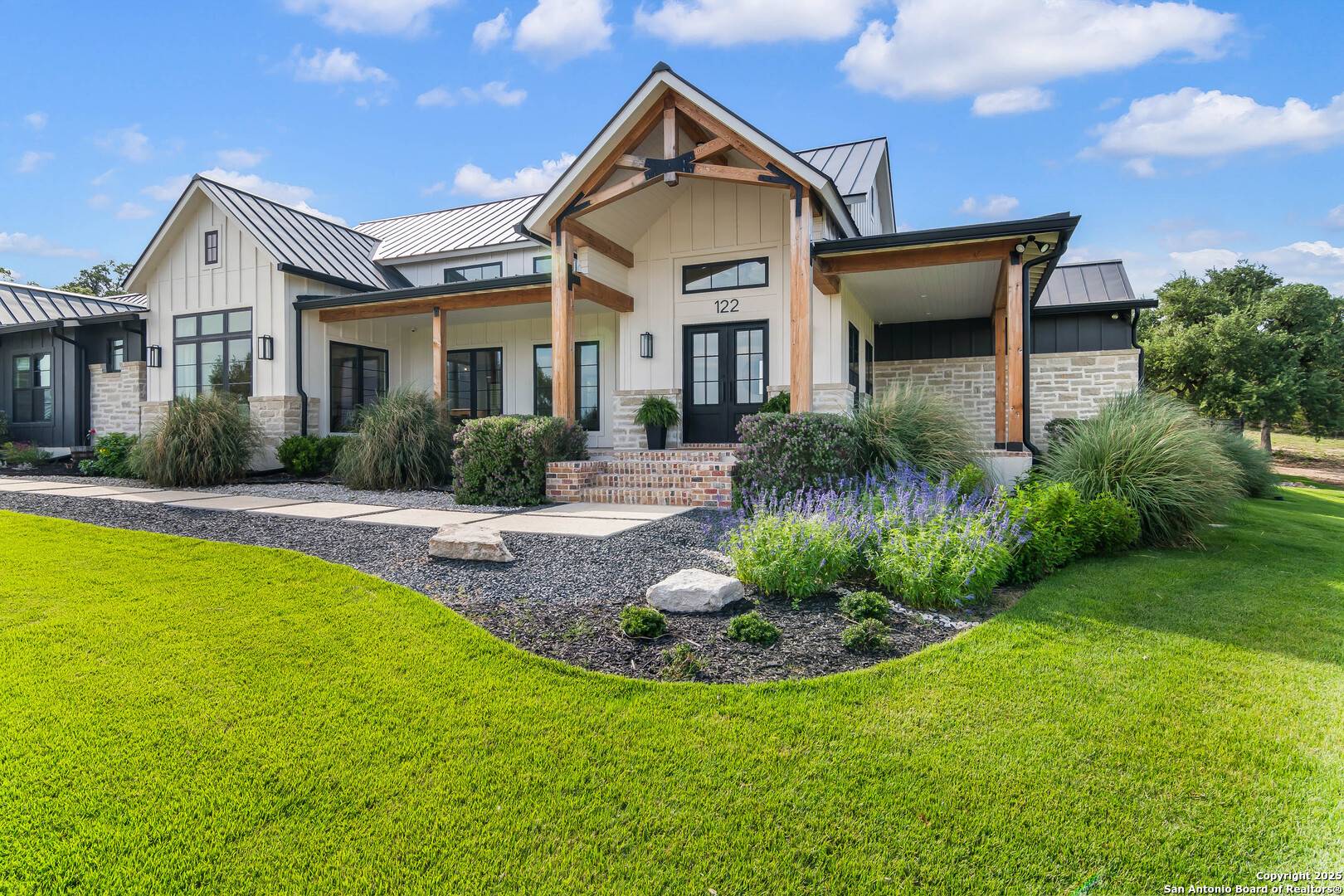 Spring Branch, TX 78070,122 Gauntlet