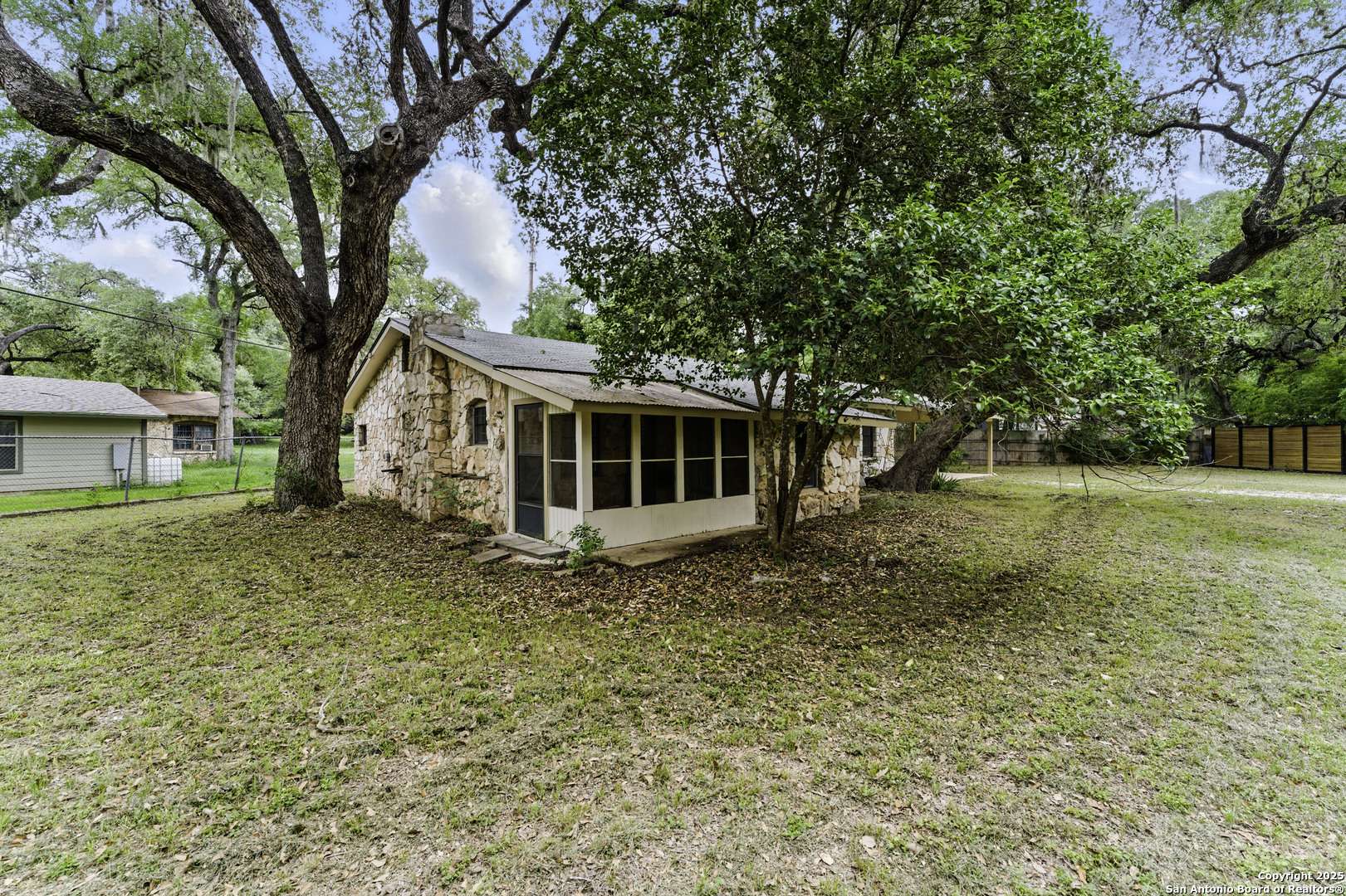 Helotes, TX 78023,19214 grey forest