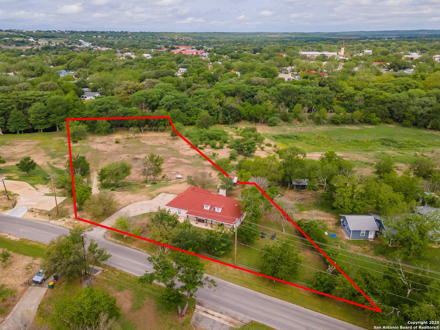 Castroville, TX 78009,503 Lower Lacoste