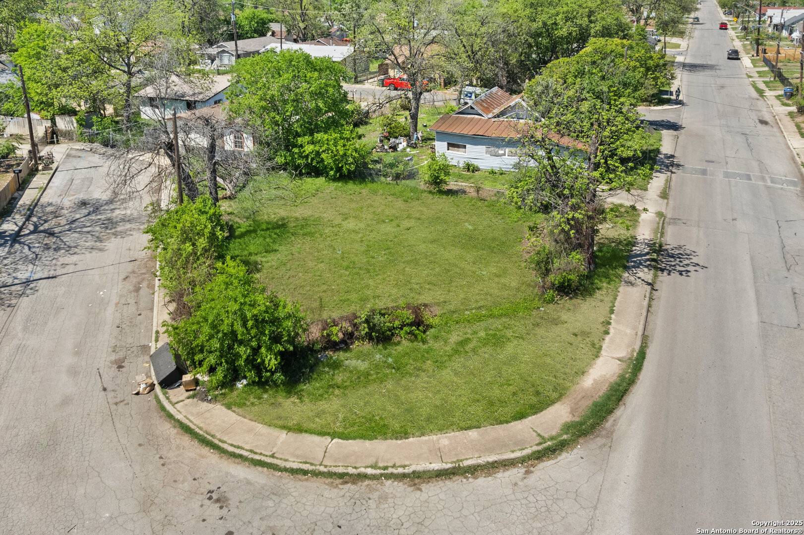 San Antonio, TX 78207,105 Shiner St
