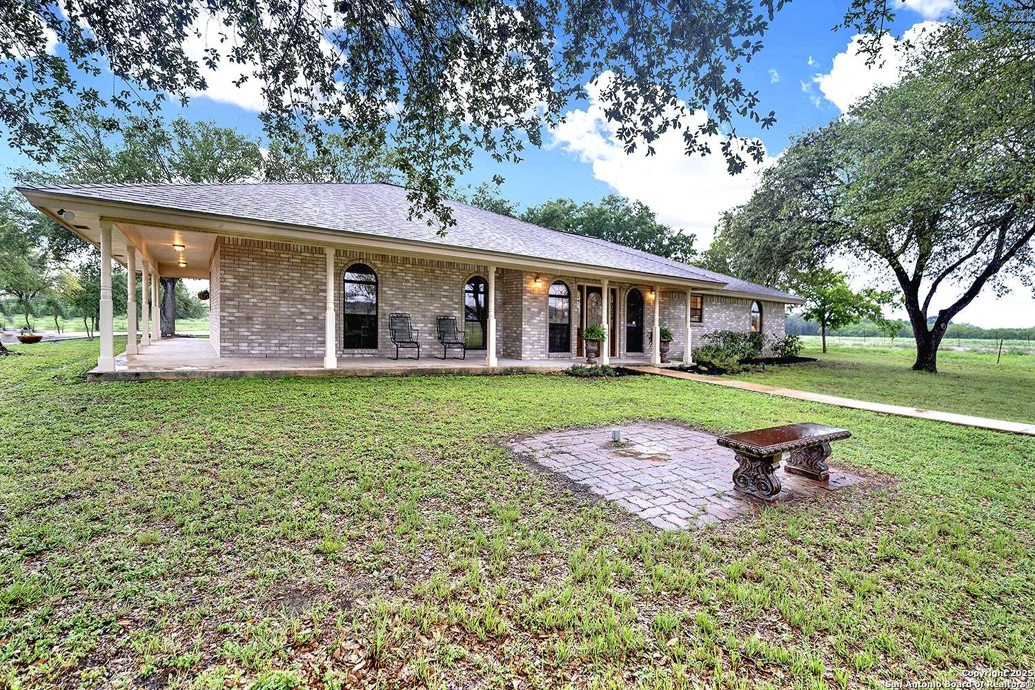 St Hedwig, TX 78152,605 N & 630 N Graytown