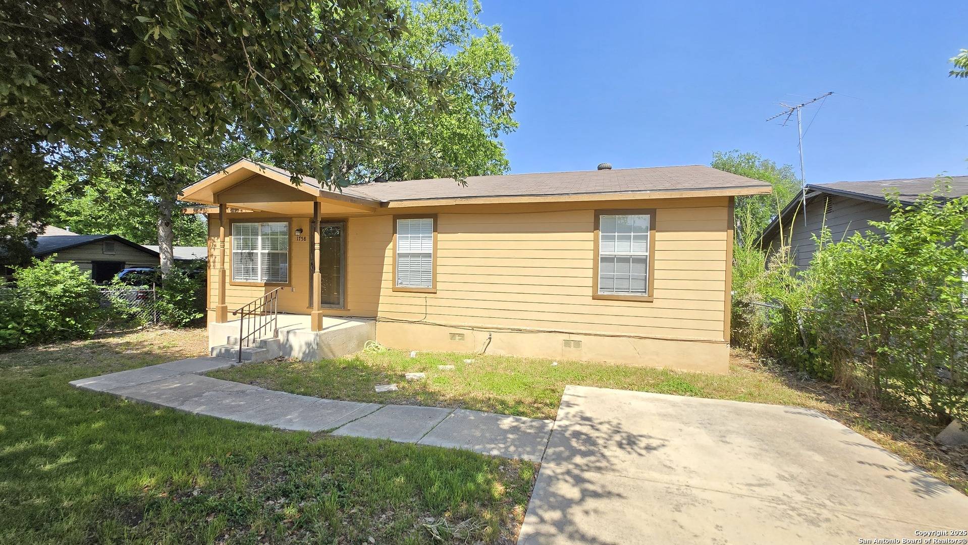 San Antonio, TX 78210,1758 Amanda