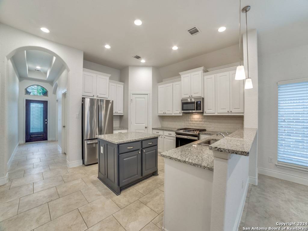 San Antonio, TX 78245-4755,2415 Valencia Crest