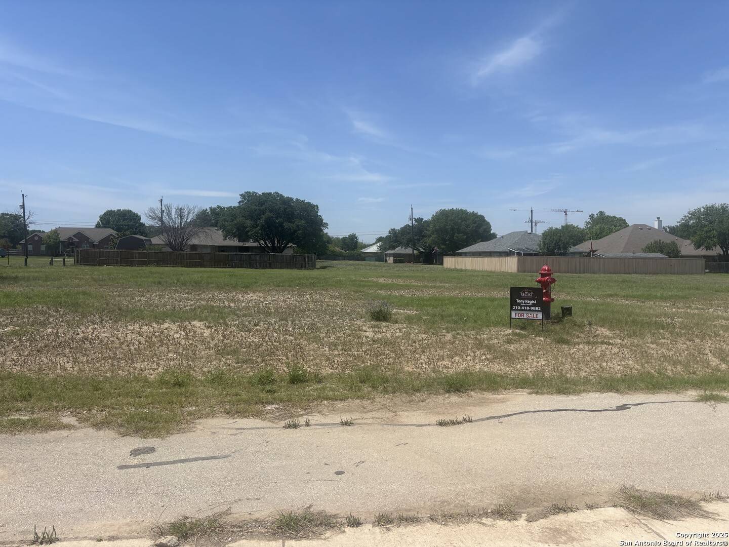 Selma, TX 78154,3 Utopia