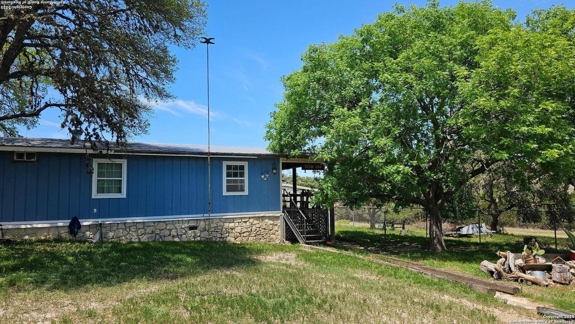 Bandera, TX 78003,1879 Forest Trail Dr