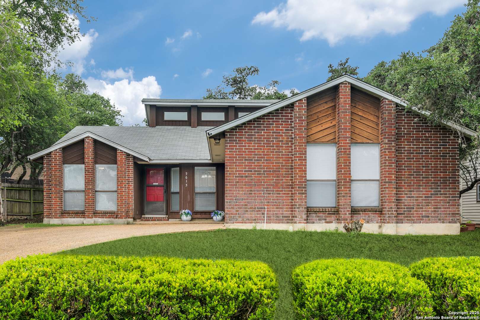 San Antonio, TX 78250,5615 Timber Bark