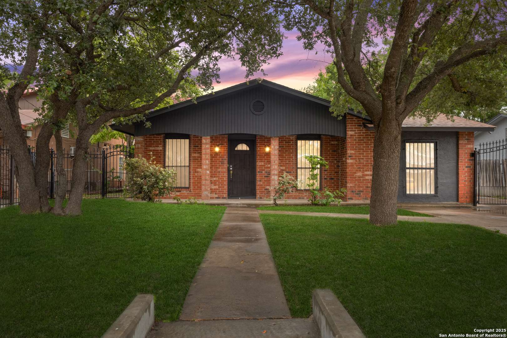 San Antonio, TX 78221,510 W Vestal Pl