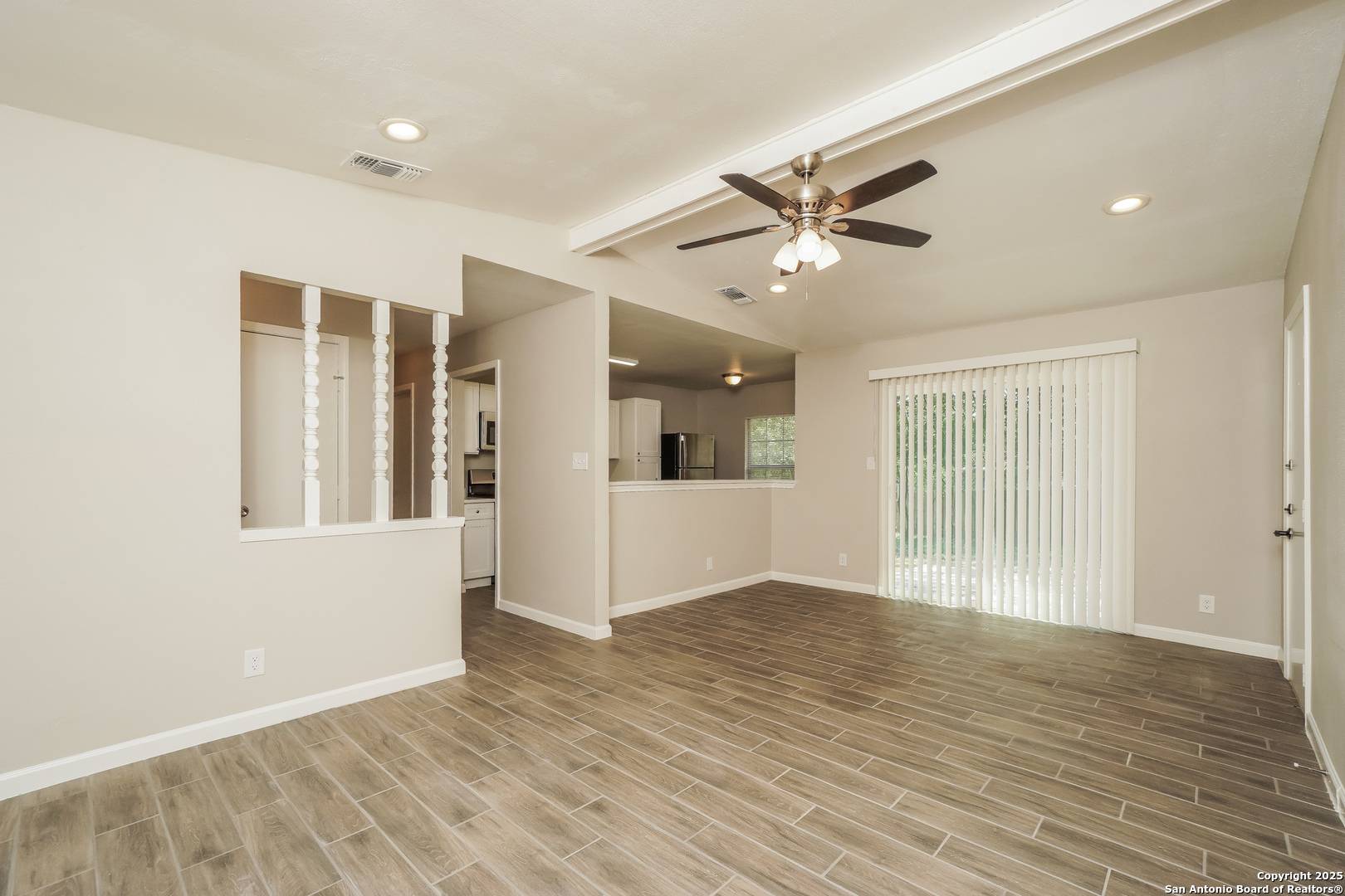 Live Oak, TX 78233,7814 Oak Forest