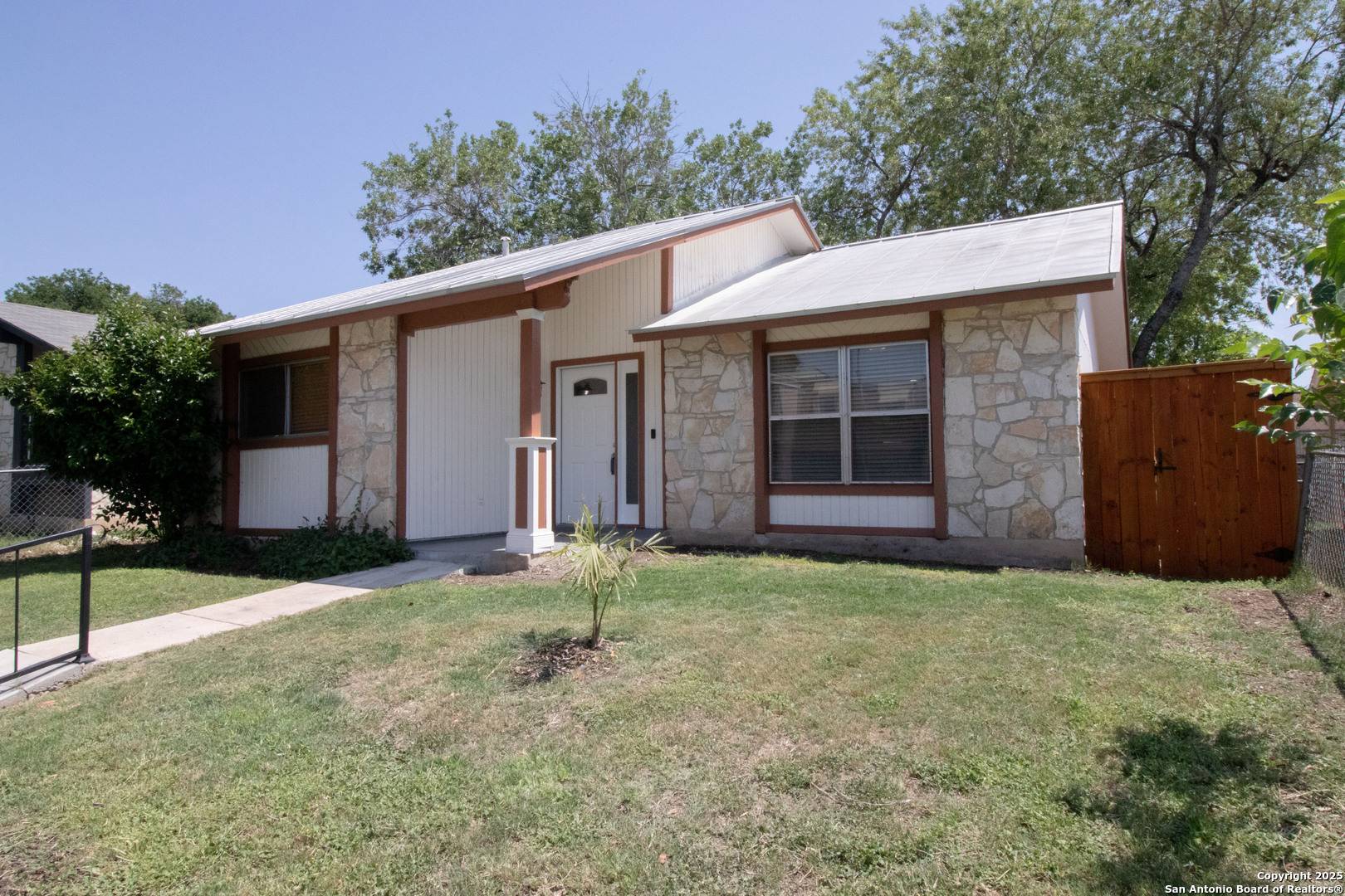San Antonio, TX 78249,6614 Spring Hurst