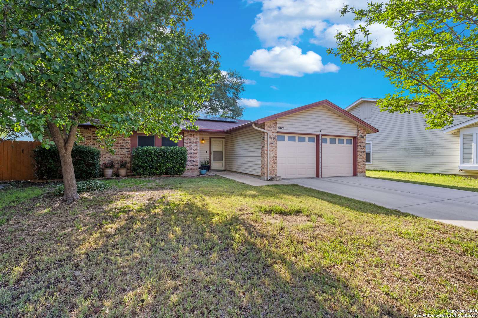 San Antonio, TX 78240,6831 Country Hill