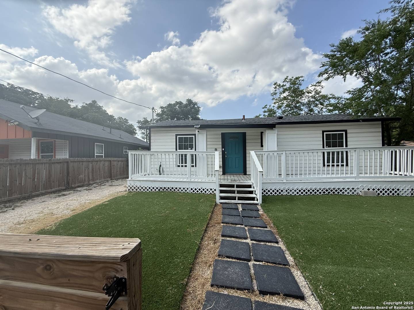San Antonio, TX 78203,115 Fredonia