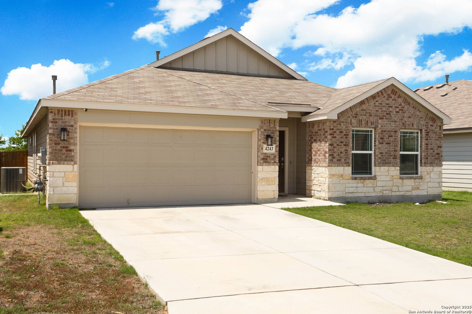Converse, TX 78109,4243 Vasquez Cir