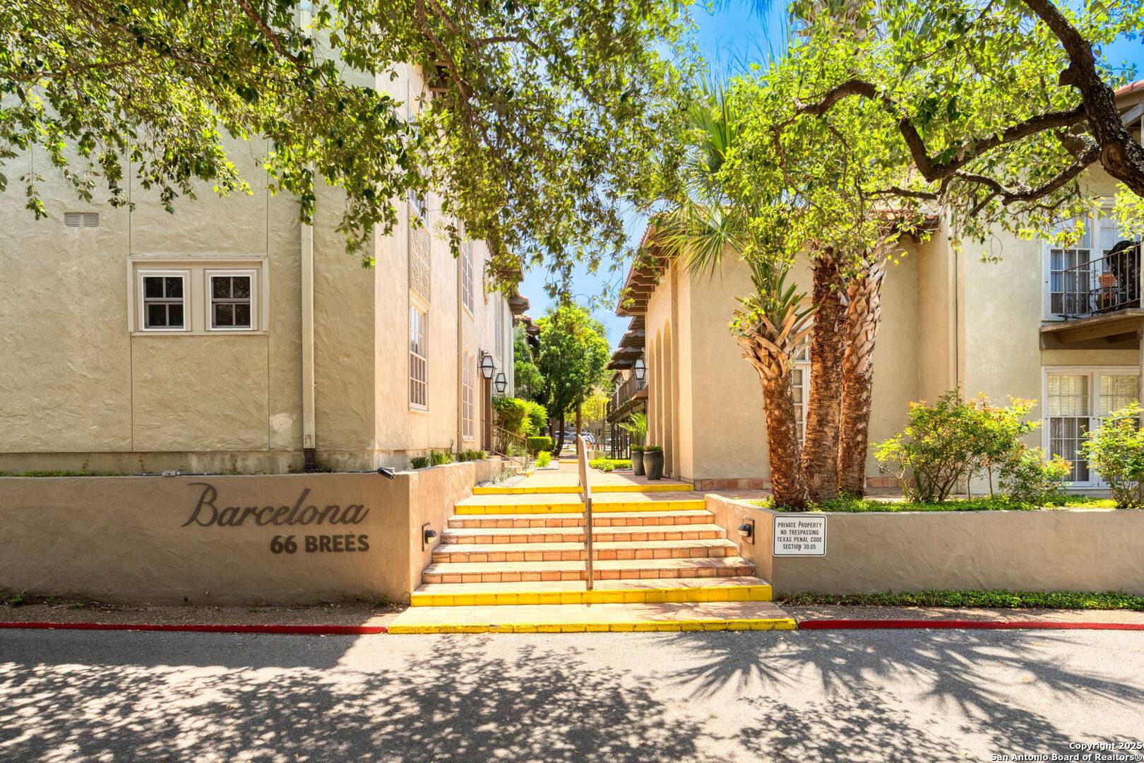 San Antonio, TX 78209,66 BREES UNIT 37