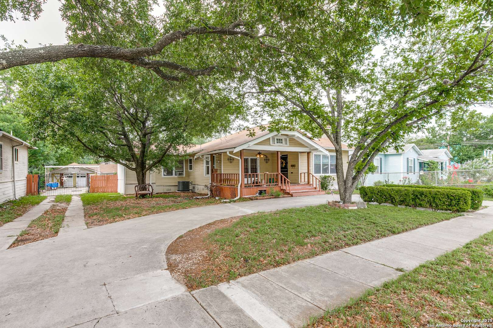 San Antonio, TX 78210,806 Kayton Ave
