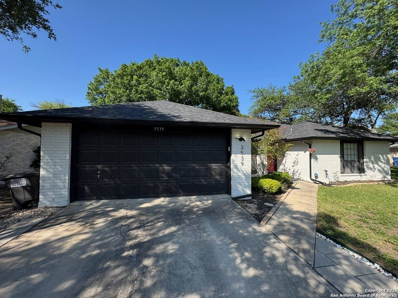 San Antonio, TX 78247,3539 Oakhorne