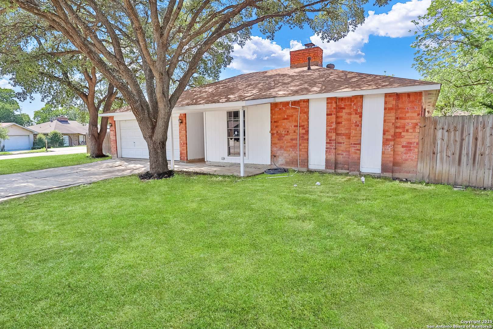 San Antonio, TX 78233,6403 Ridge Creek