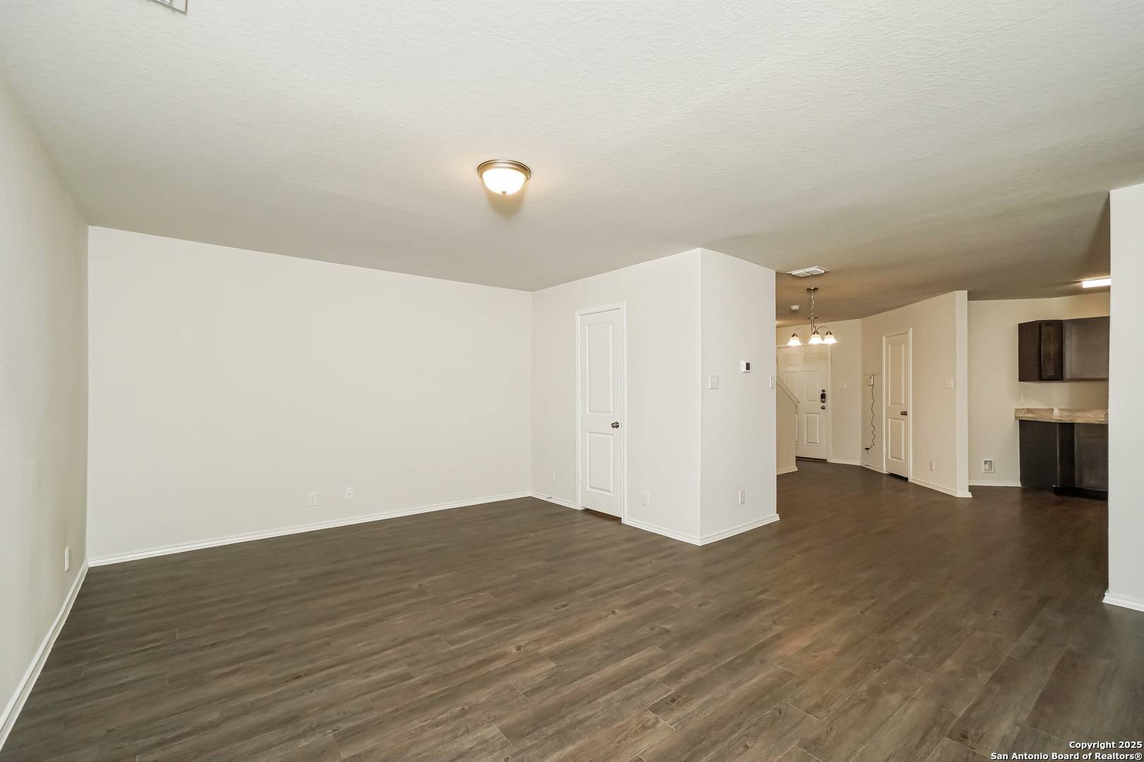 San Antonio, TX 78223,9346 Evening Shade Court