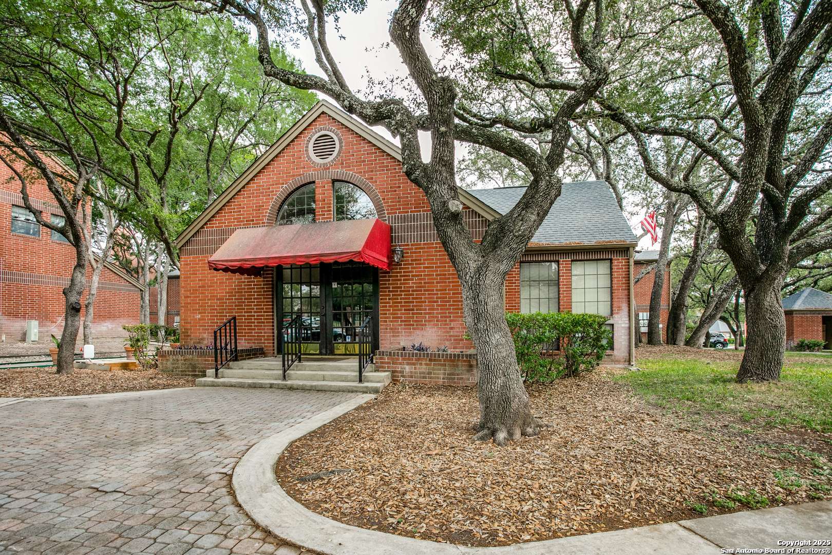 San Antonio, TX 78240,7930 Roanoke UNIT 106