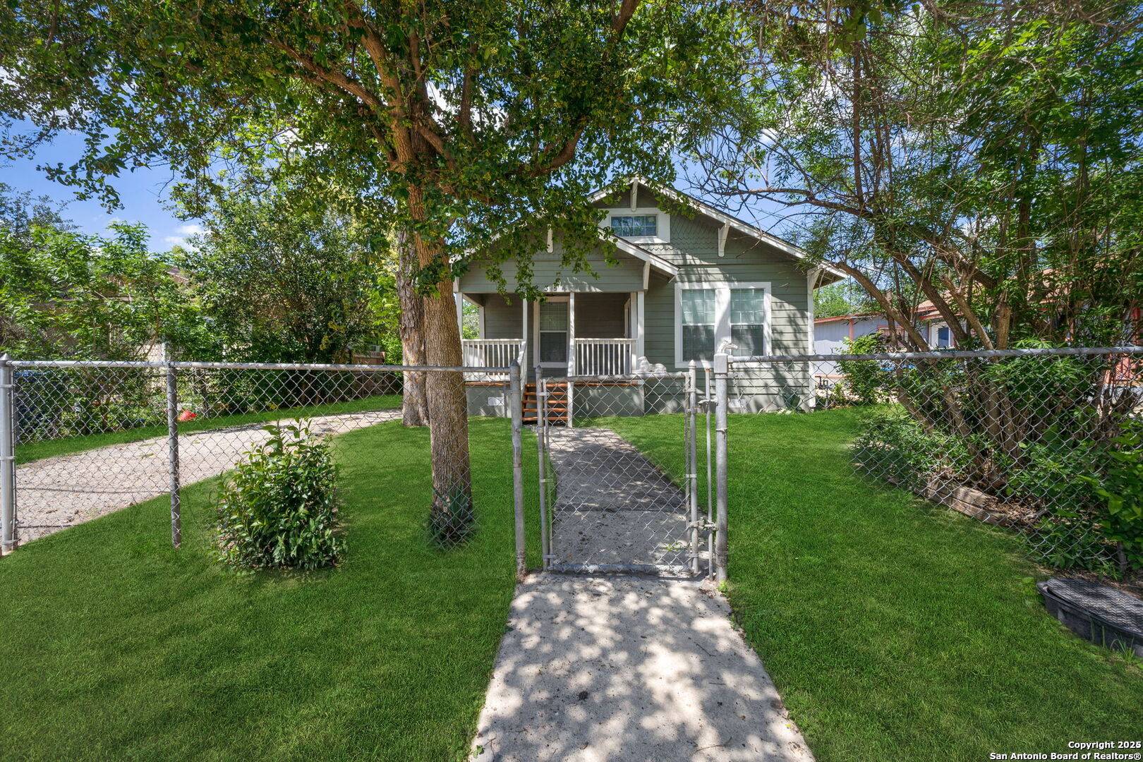 San Antonio, TX 78211,235 Wainwright