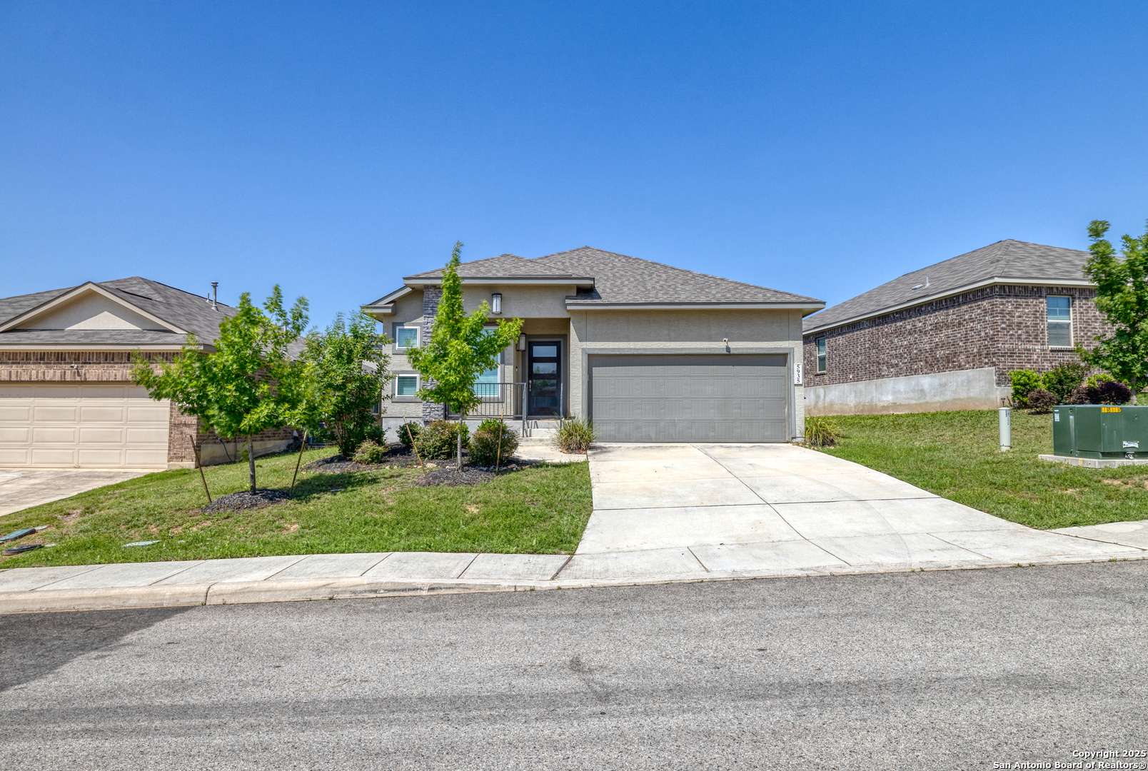 San Antonio, TX 78261,5935 Akin Run