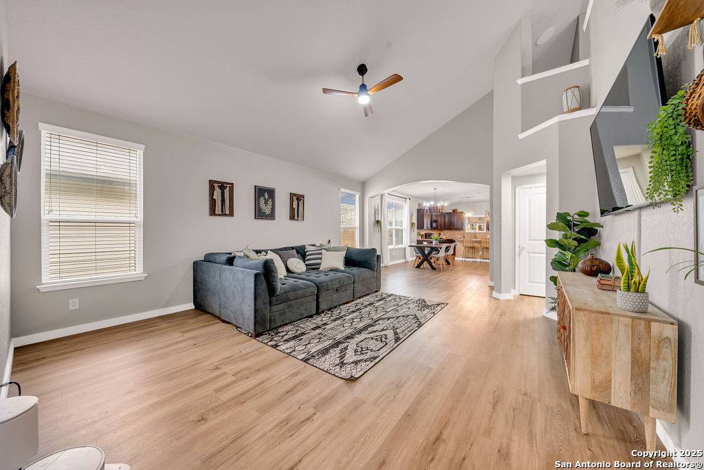 San Antonio, TX 78254,13410 Canyon Mdws