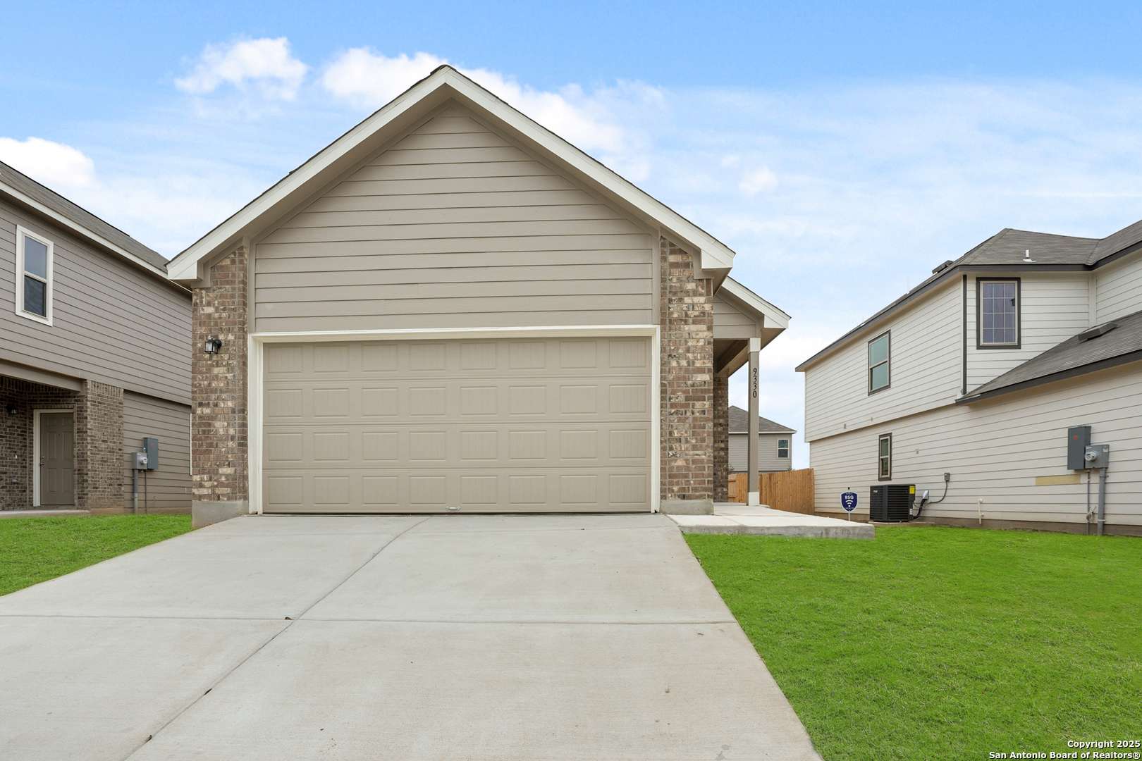 San Antonio, TX 78211,9330 Graze Land Drive
