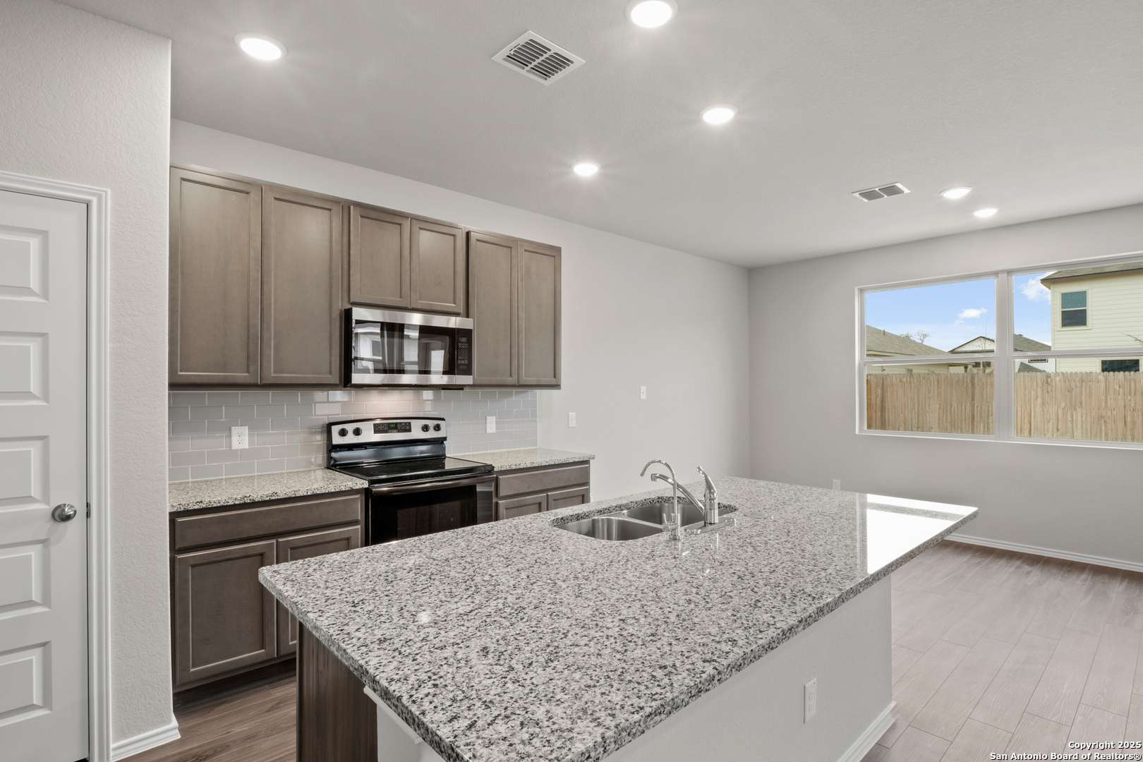 San Antonio, TX 78211,9326 Graze Land Drive