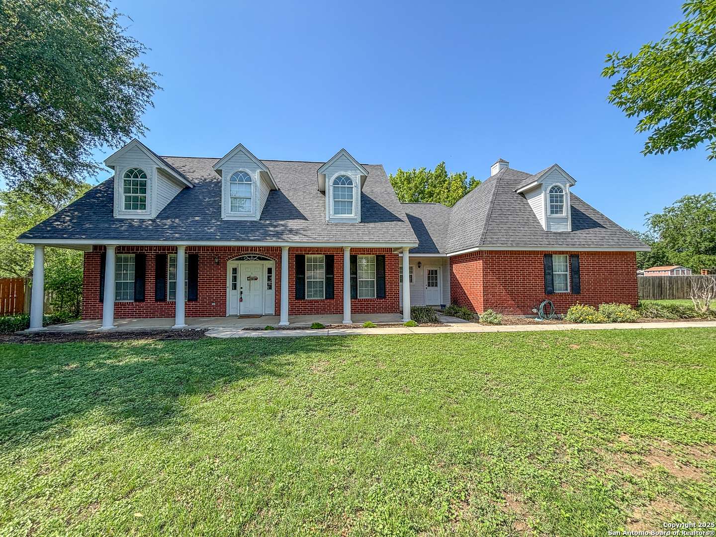 Seguin, TX 78155,134 Maderas