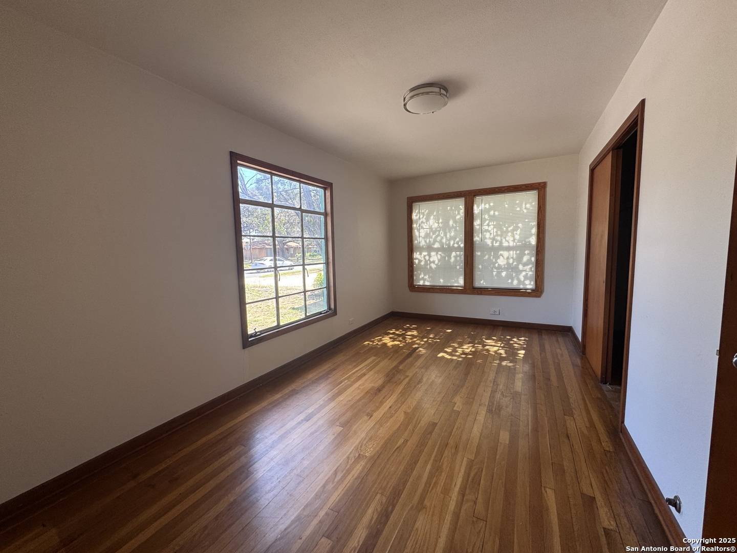 Pleasanton, TX 78064,907 goodwin