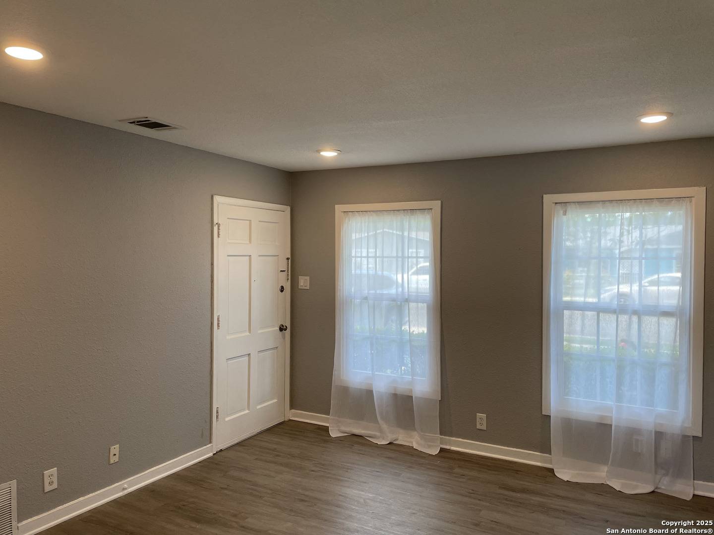 San Antonio, TX 78237,310 Charben