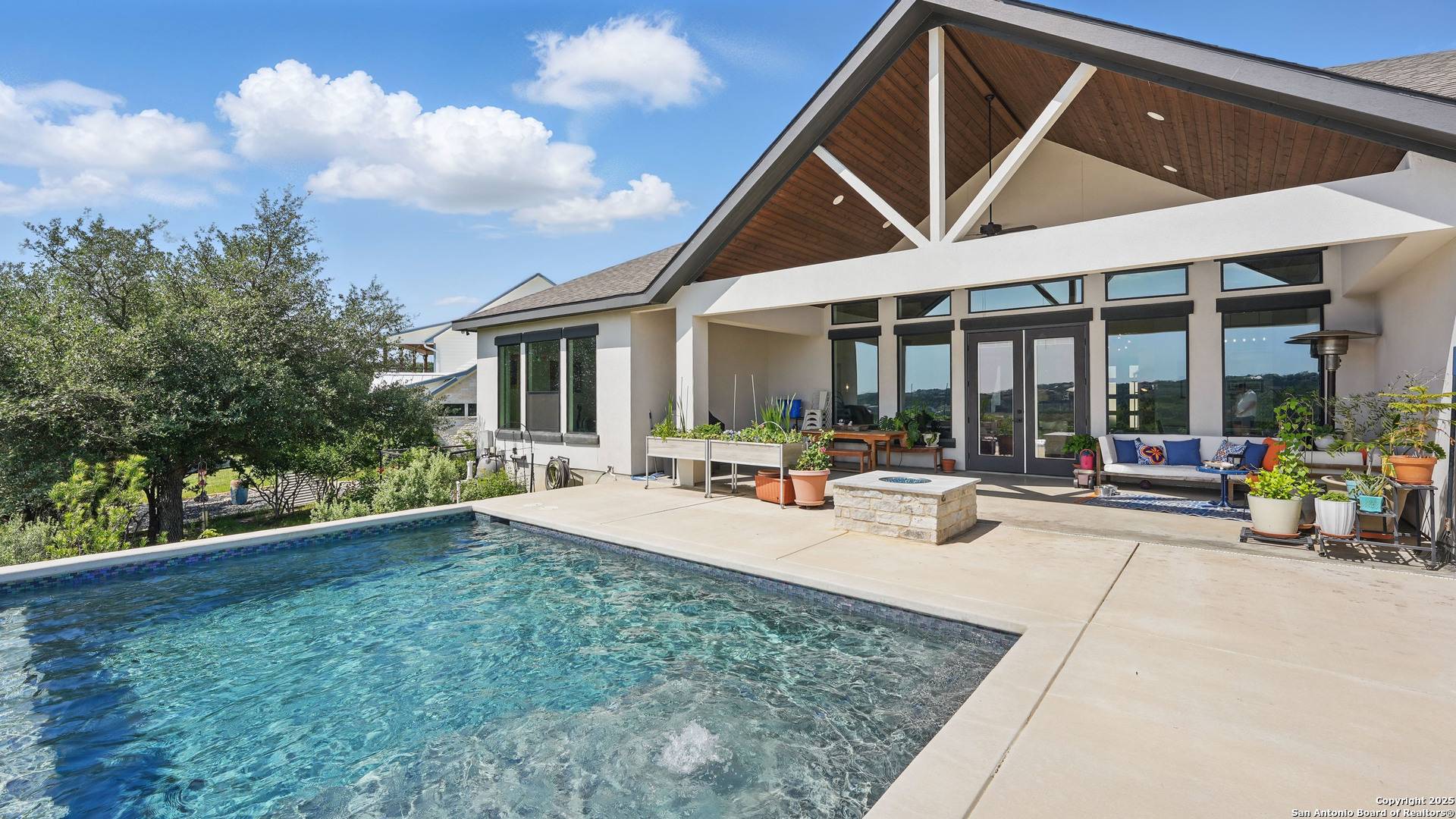 Spring Branch, TX 78070,191 Crane Cir
