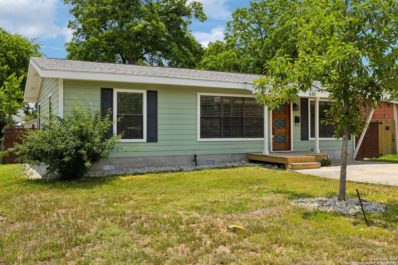 San Antonio, TX 78212,630 Lovera