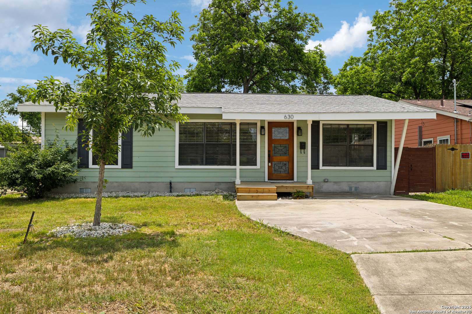 San Antonio, TX 78212,630 Lovera