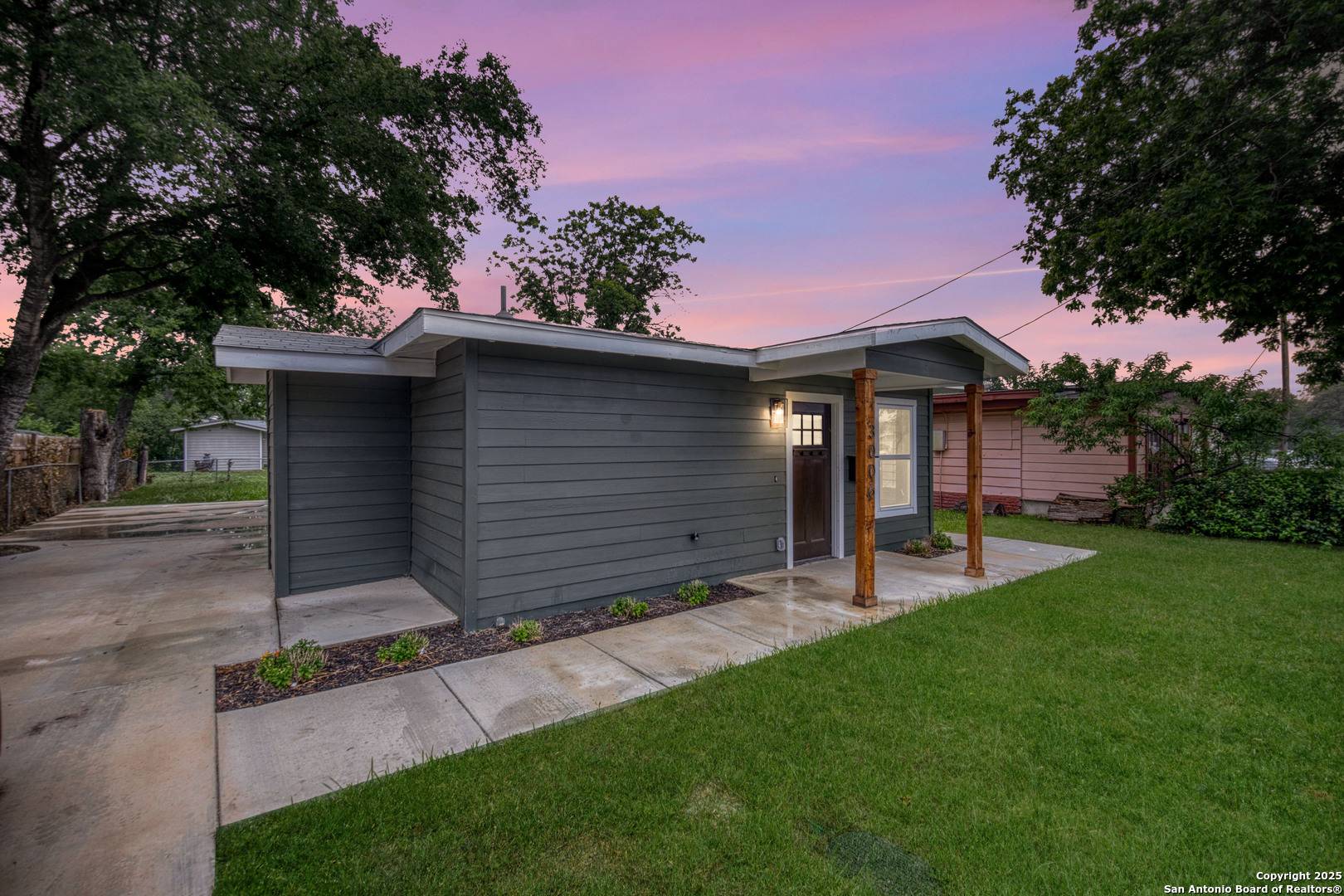 San Antonio, TX 78220,3006 Martin Luther King