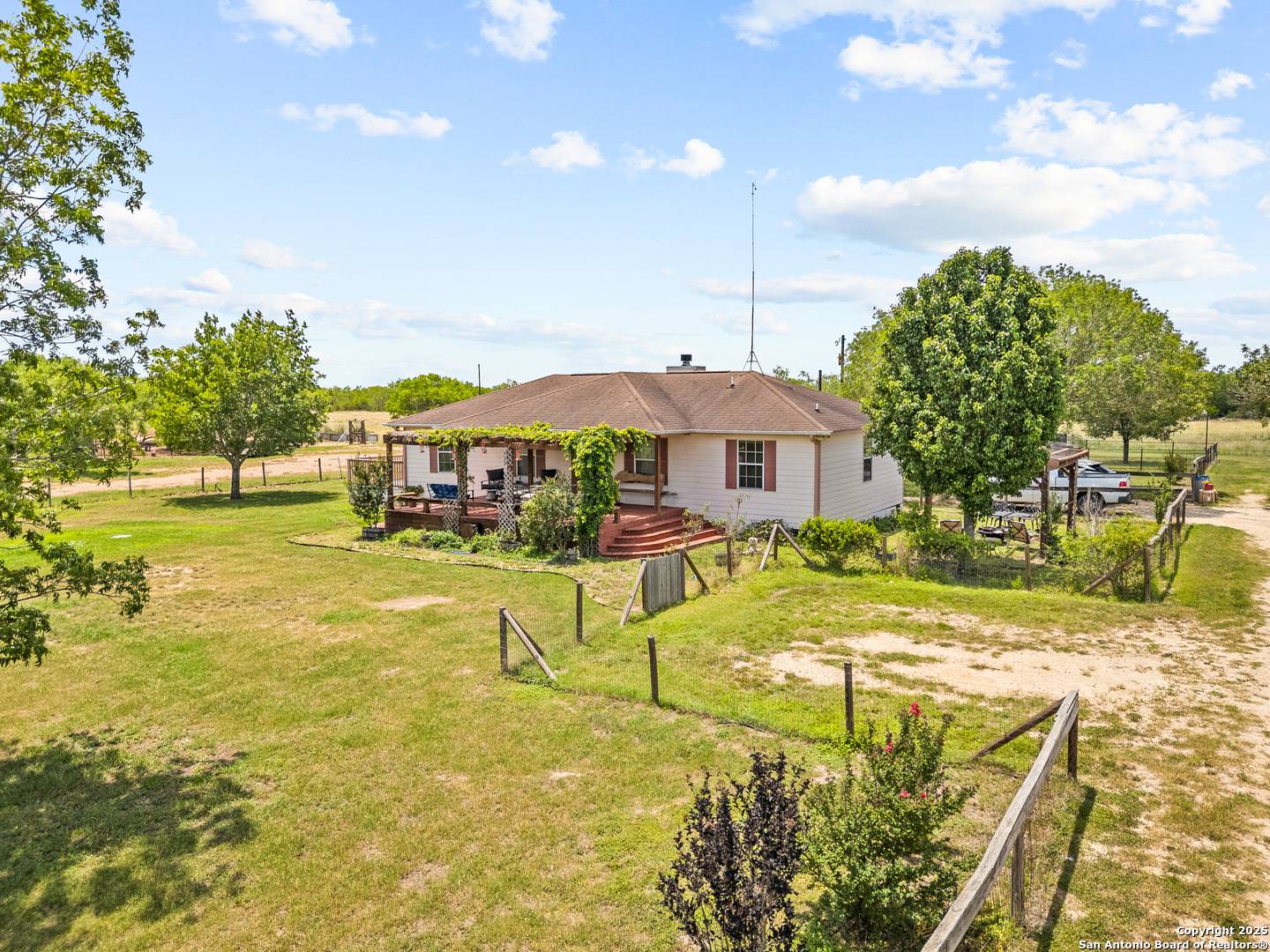 San Antonio, TX 78264,425 old pleasanton