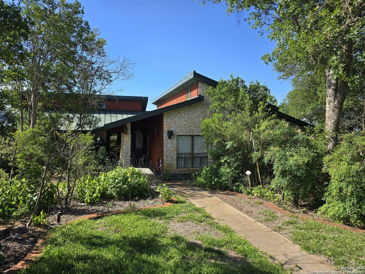 Helotes, TX 78023,9840 Tower View