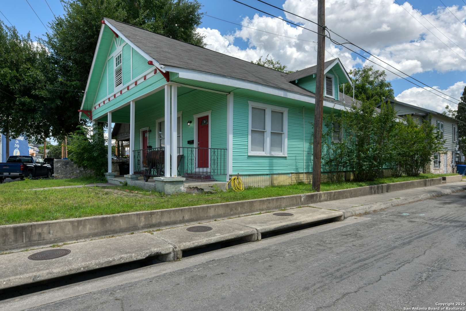 San Antonio, TX 78210,120 Highland