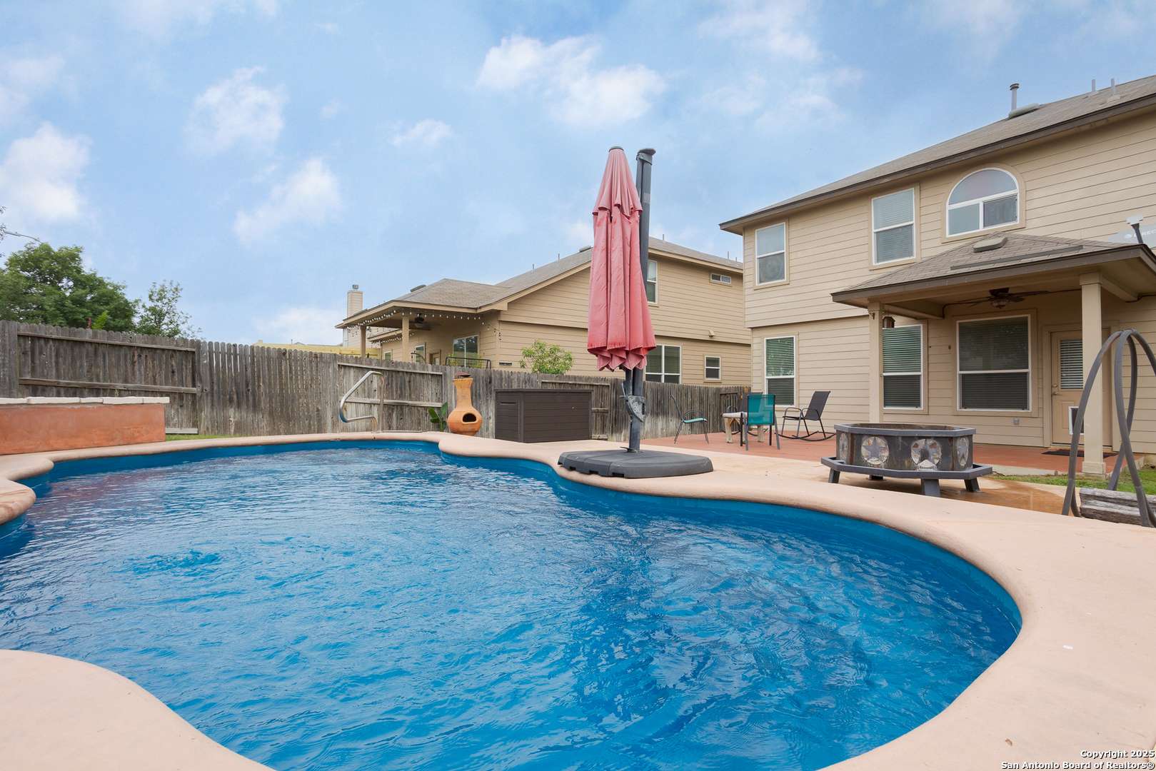 San Antonio, TX 78221,1026 Dogleg Right