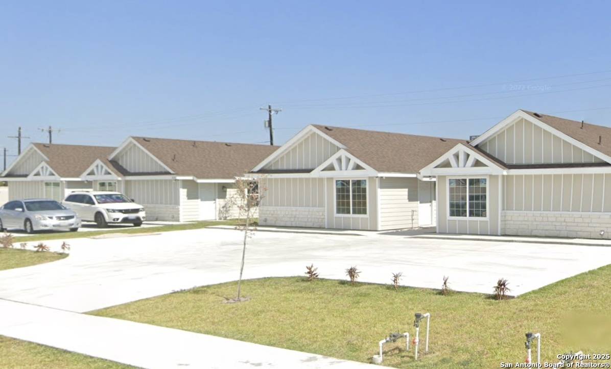 Harlingen, TX 78550,2214 Multi National