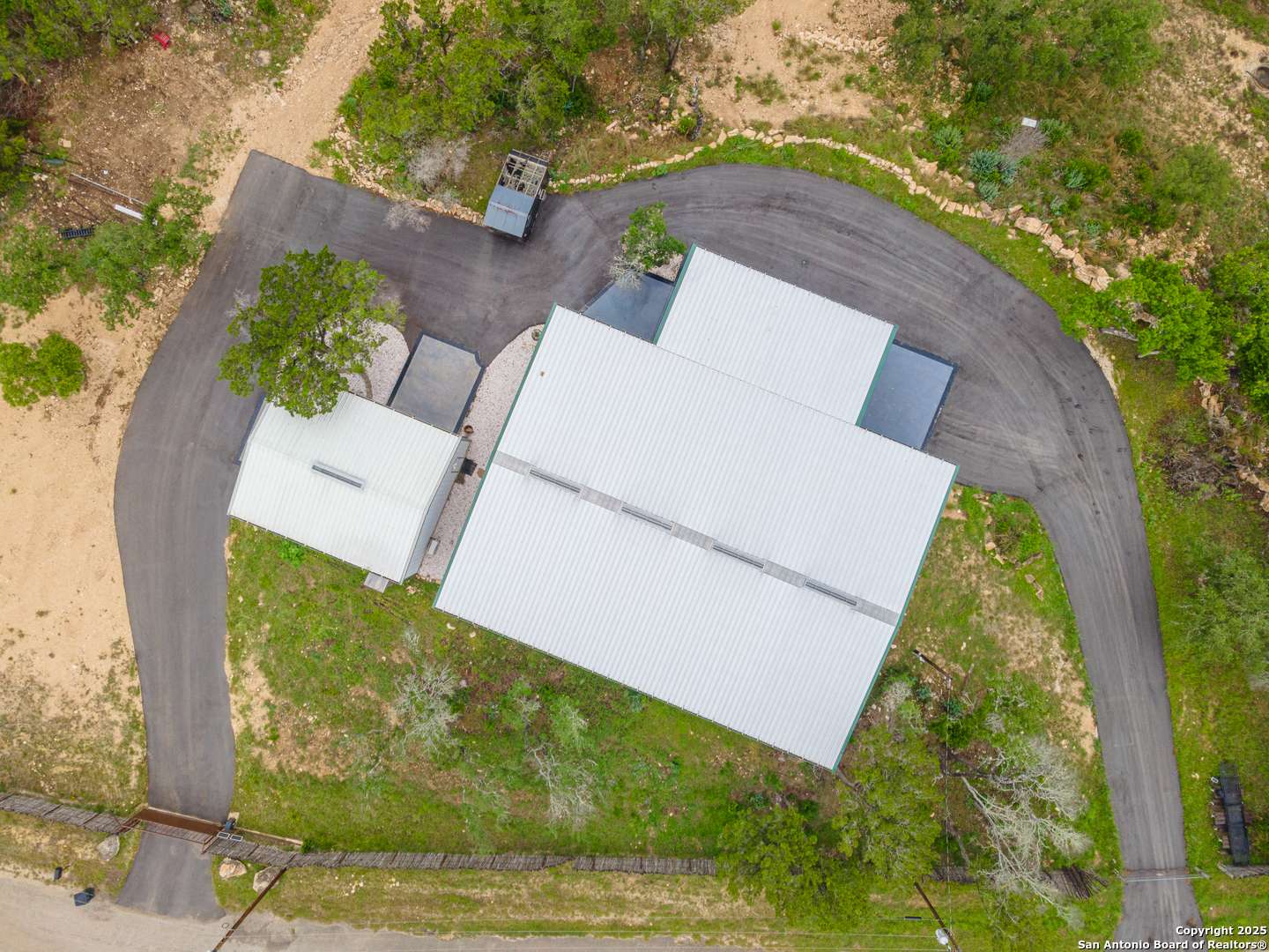 Bandera, TX 78003,247 Betty