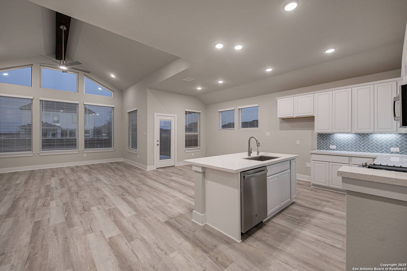 Castroville, TX 78009,140 Cherrybark Oak