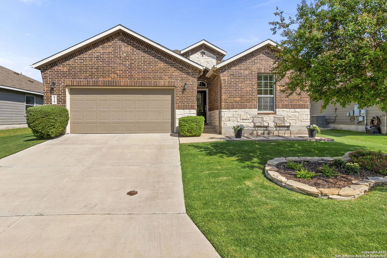 New Braunfels, TX 78130,929 Cypress Mill