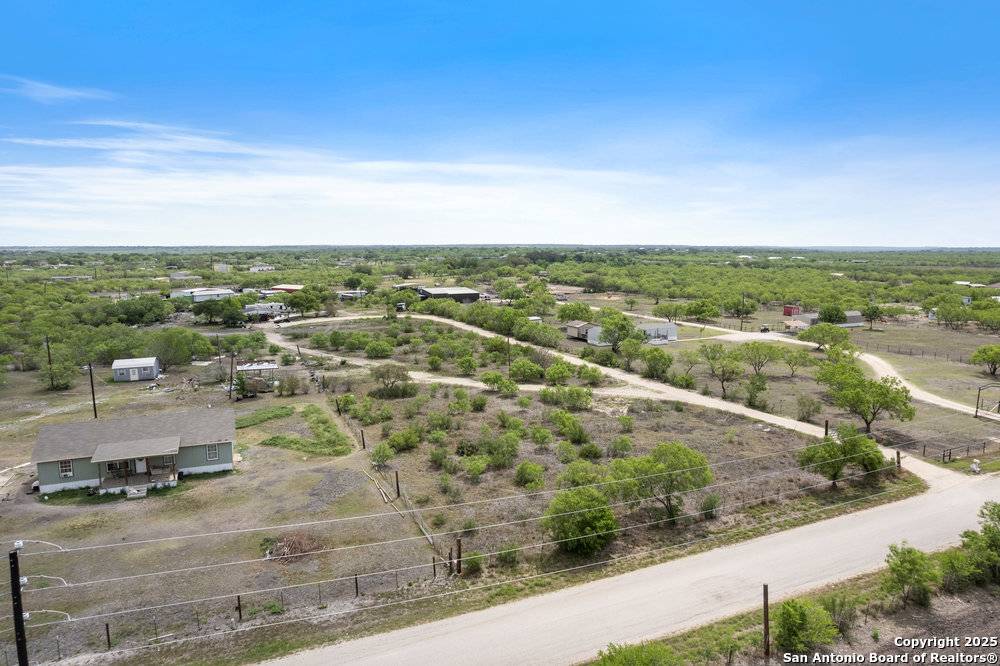 Hondo, TX 78861,255 County Road 467