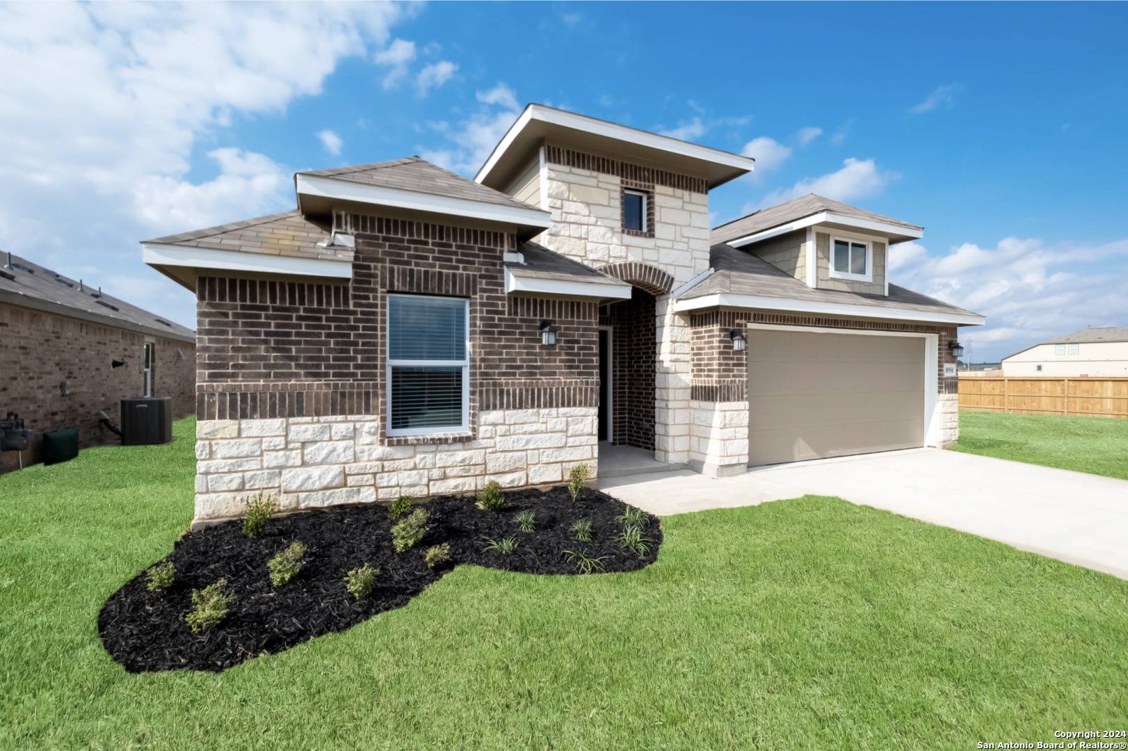 San Antonio, TX 78245,4217 Hampshire Way