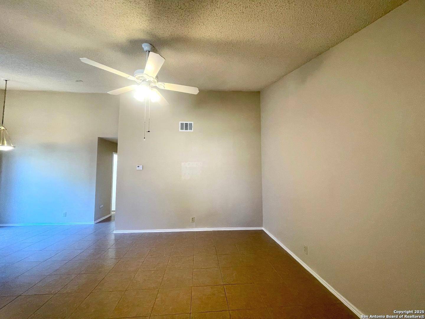 San Antonio, TX 78250,5276 MEADOW RISE UNIT 2