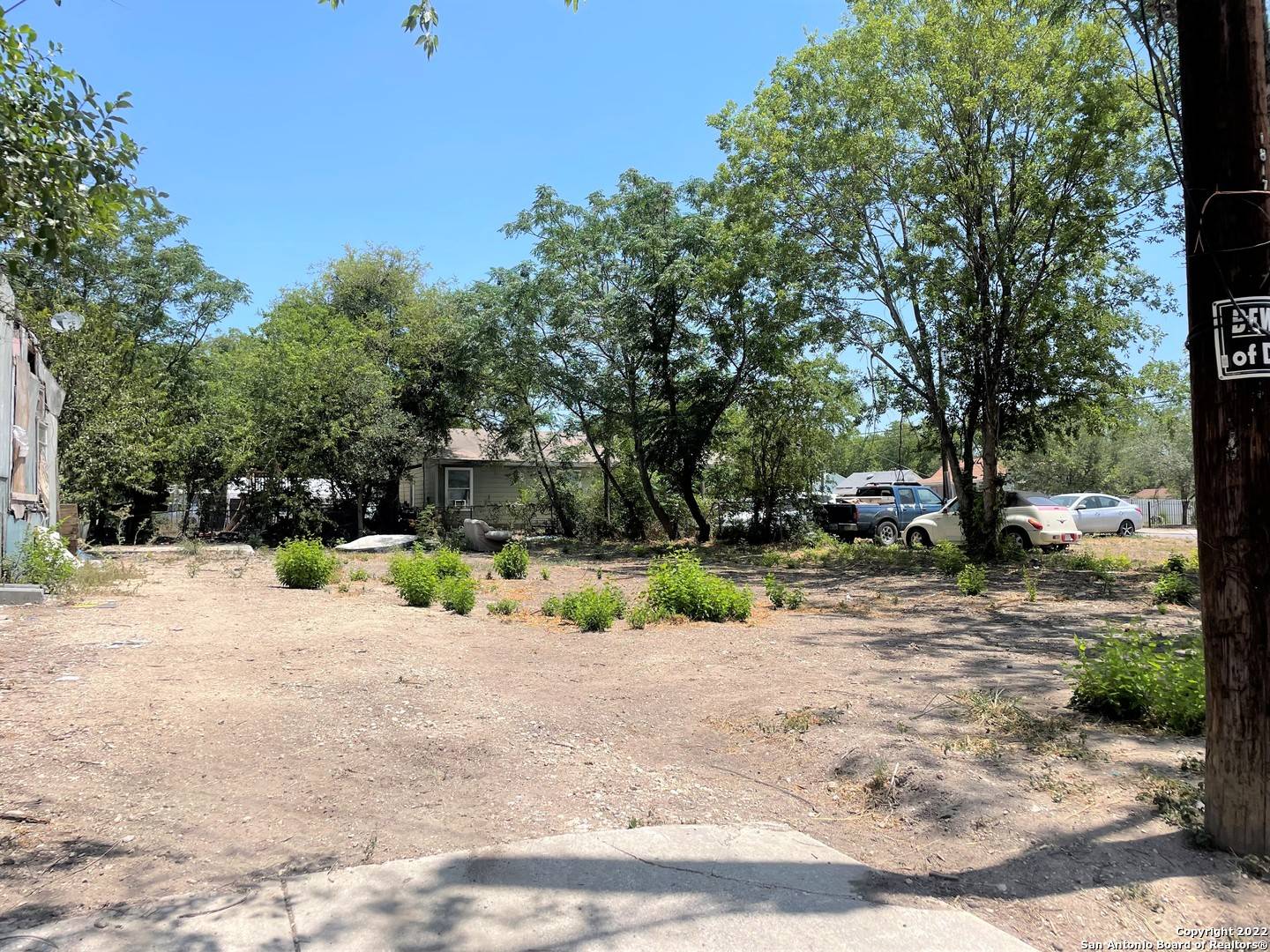 San Antonio, TX 78203-2052,1817 VIRGINIA BLVD