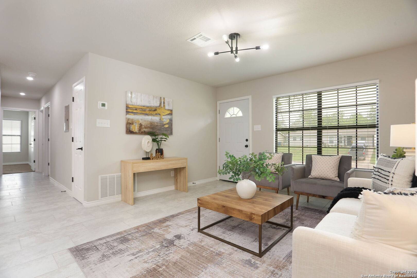 San Antonio, TX 78220,325 Kenmar