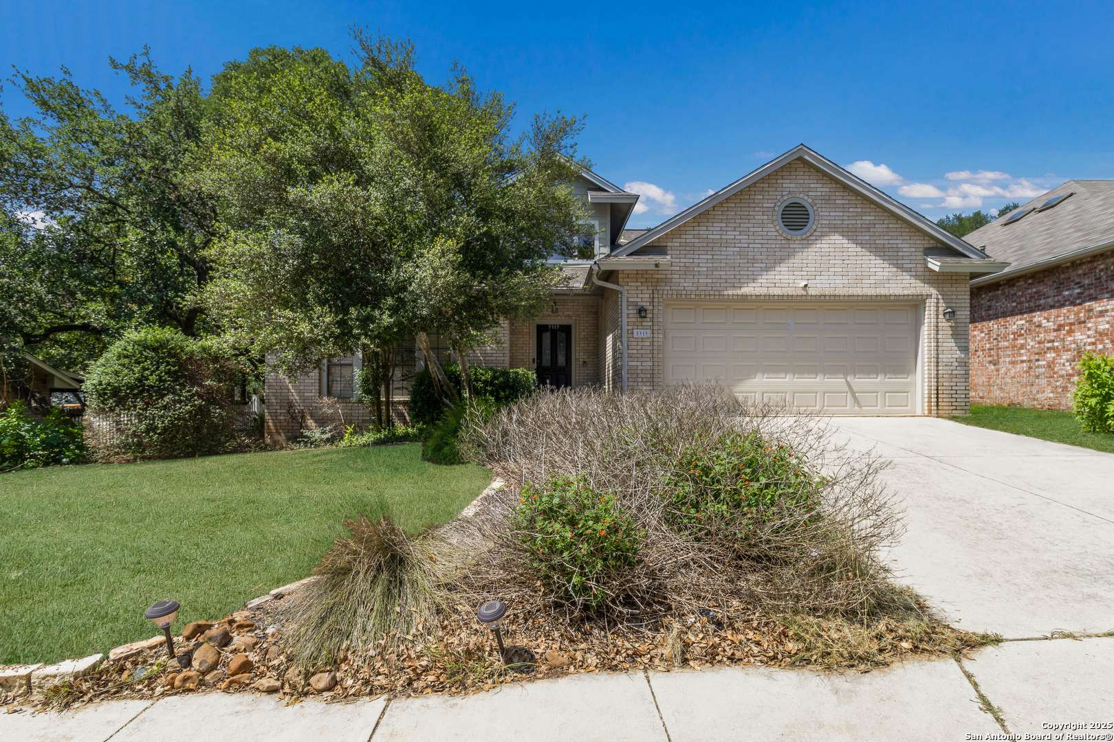 San Antonio, TX 78249,5919 Cedar Path