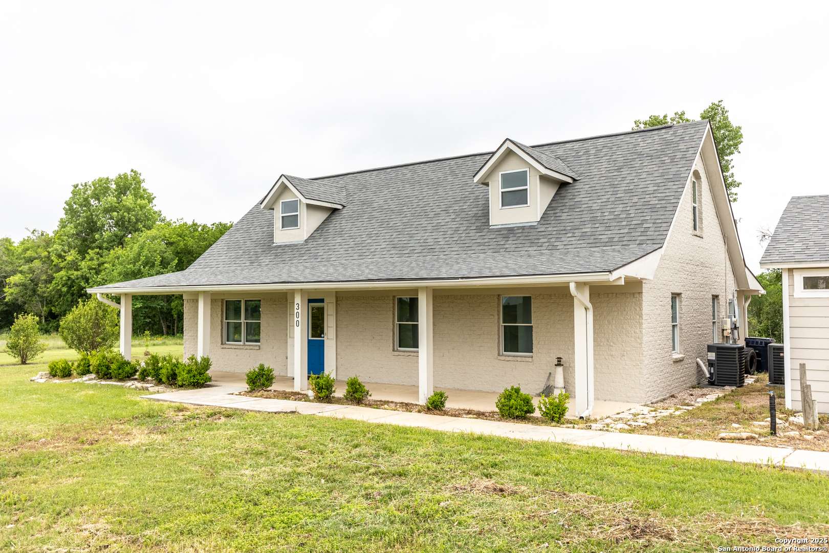 Hutto, TX 78634,300 Carmel Creekside