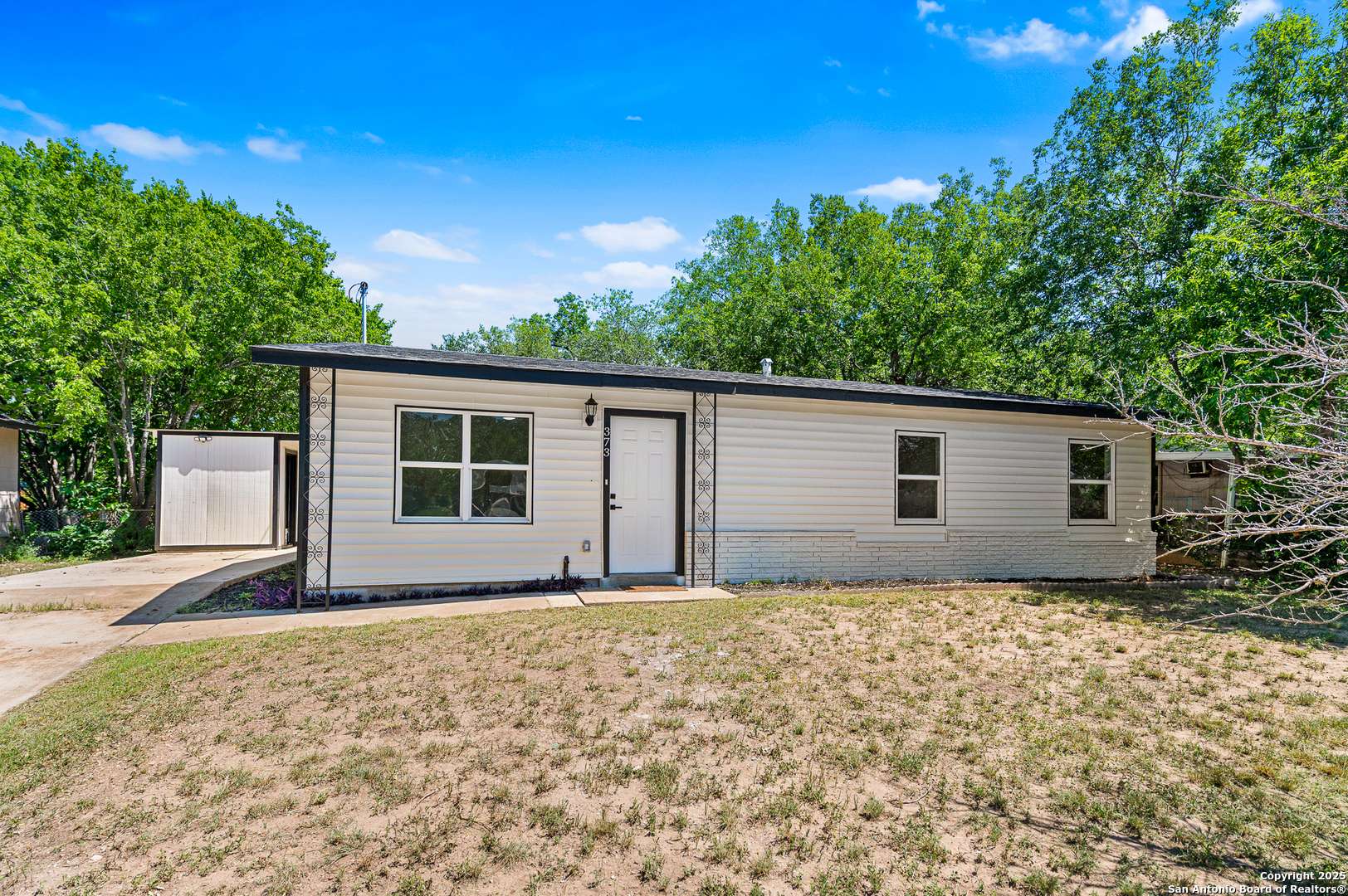 San Antonio, TX 78220,373 Kenmar Dr.